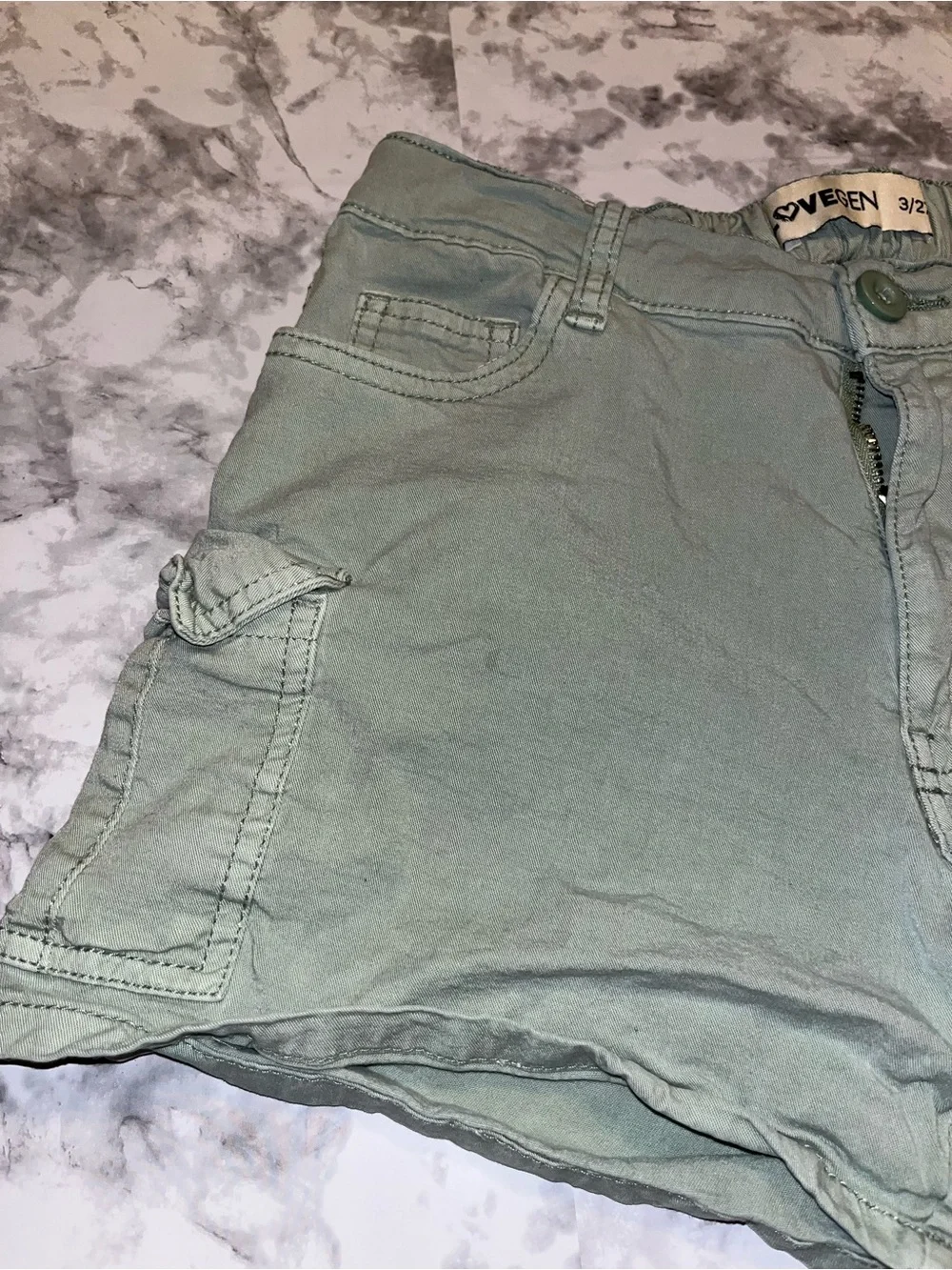 Everyday Sage Green Cargo Shorts with Utility Pockets